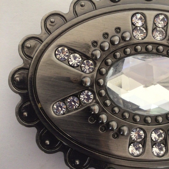 PETER NYGARD VINTAGE CRYSTAL AND SILVER BELT BUCKLE - Picture 2 of 6